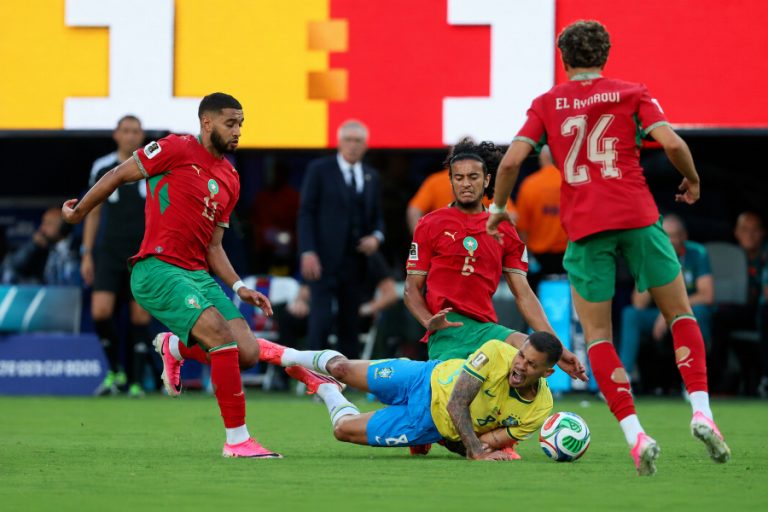 المغرب يحرج البرازيل ويخرج بتعادل كبير في ليلة واعدة